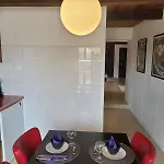Chez Catharina Oldtimer Bed & Breakfast 3*