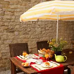 Chez Catharina Oldtimer Couette-café Levoncourt (Meuse)