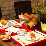 Chez Catharina Oldtimer Couette-café Levoncourt (Meuse)