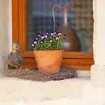 Chez Catharina Oldtimer Couette-café Levoncourt (Meuse)